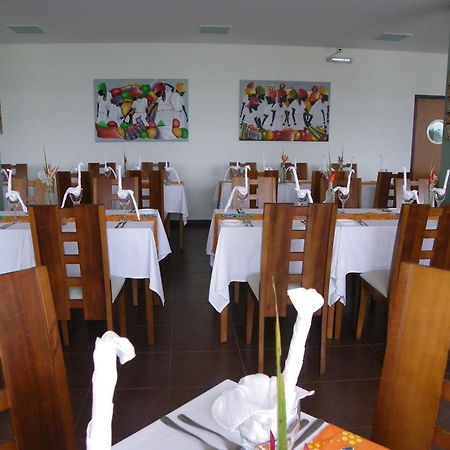 Ramada By Wyndham Furnaspark Formiga Zewnętrze zdjęcie