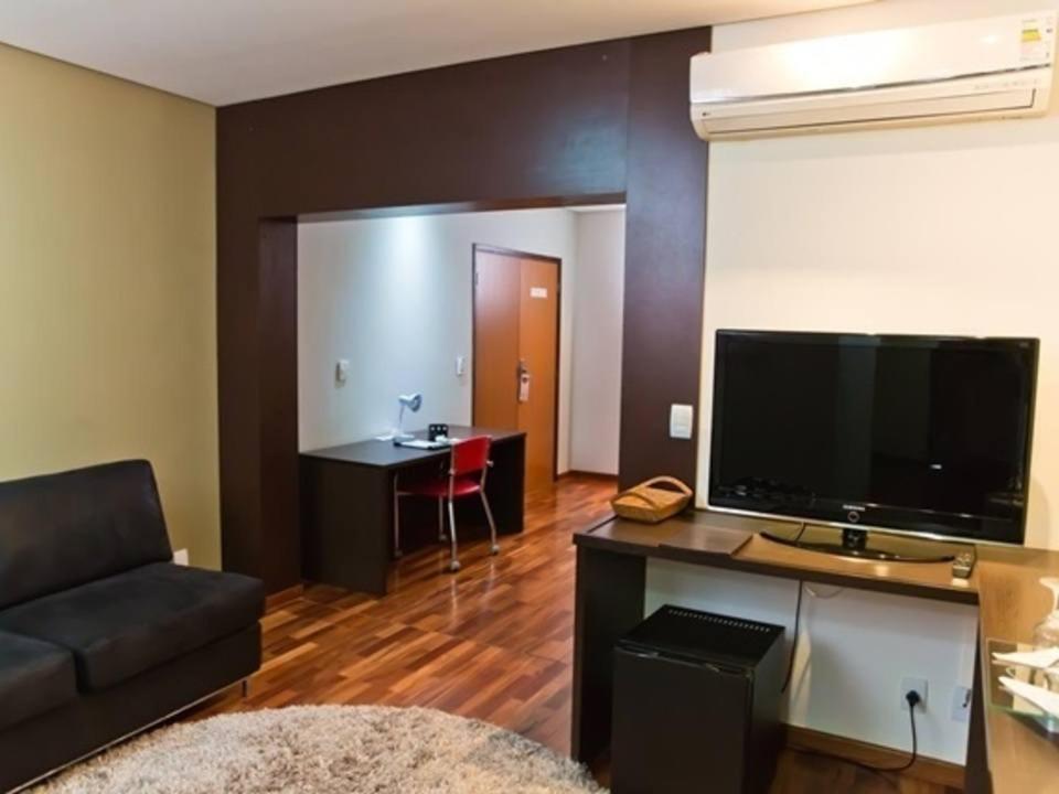 Ramada By Wyndham Furnaspark Formiga Zewnętrze zdjęcie