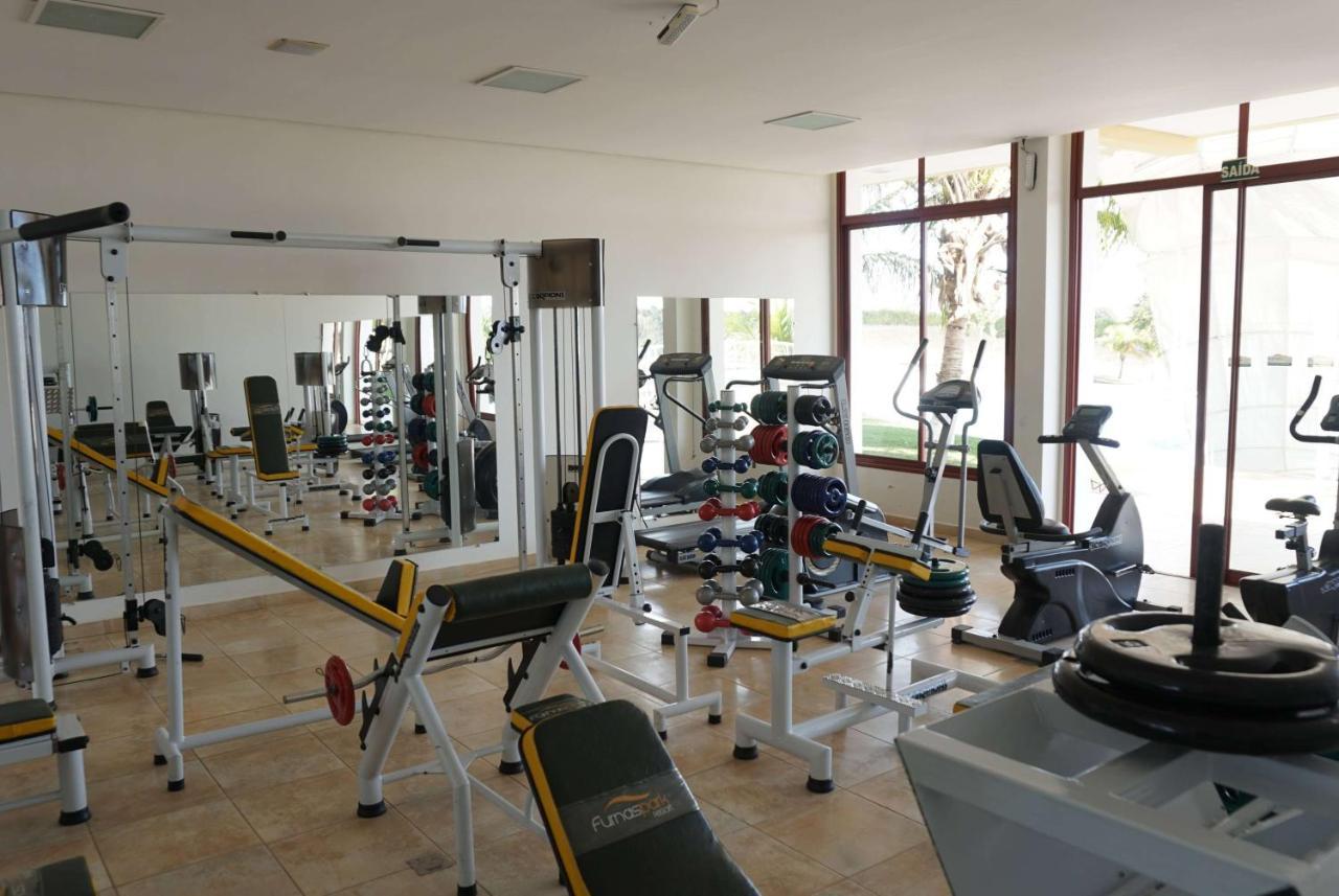 Ramada By Wyndham Furnaspark Formiga Zewnętrze zdjęcie