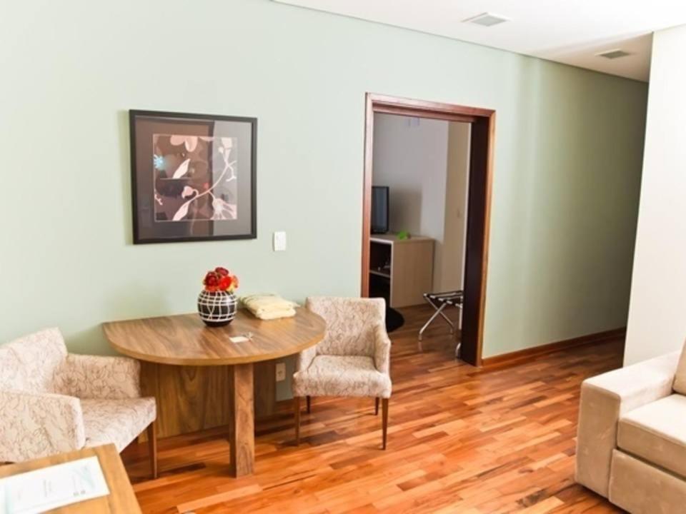 Ramada By Wyndham Furnaspark Formiga Zewnętrze zdjęcie