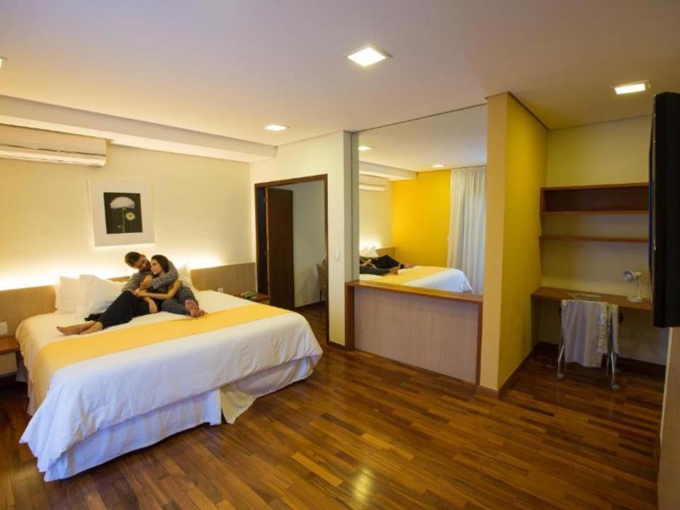 Ramada By Wyndham Furnaspark Formiga Zewnętrze zdjęcie